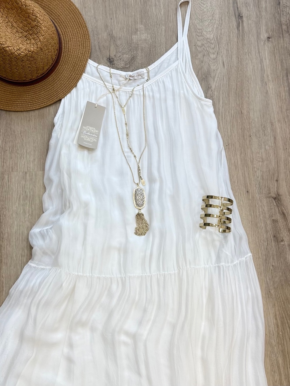 Flowy White Tiered Spaghetti-Strap Maxi Dress - Picture 2 of 5